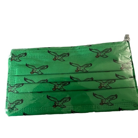 Philadelphia Eagles Kelly green face masks 6-pack - Picture 2 of 3